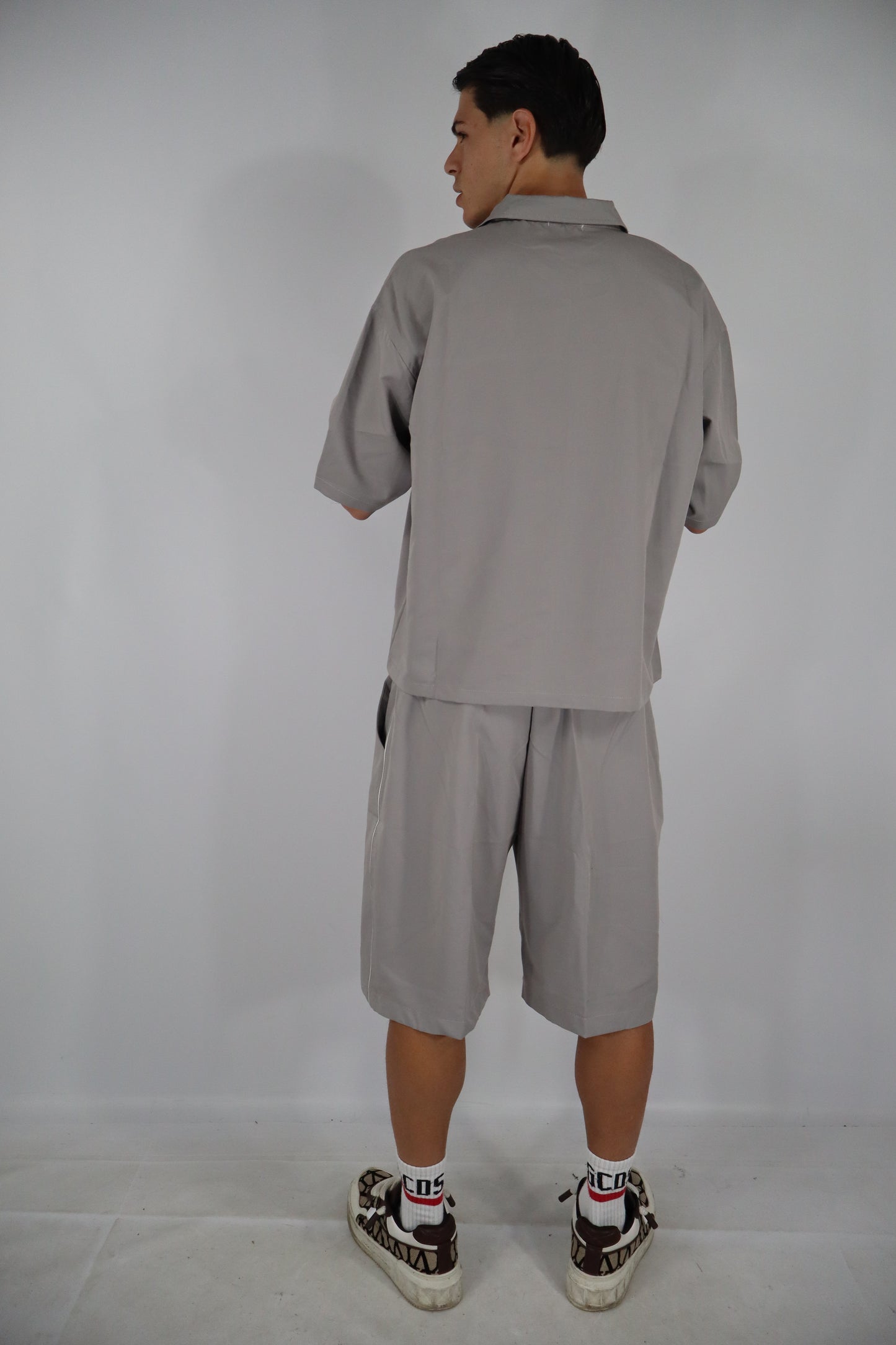 COORDINATO GRIGIO LEGGERO