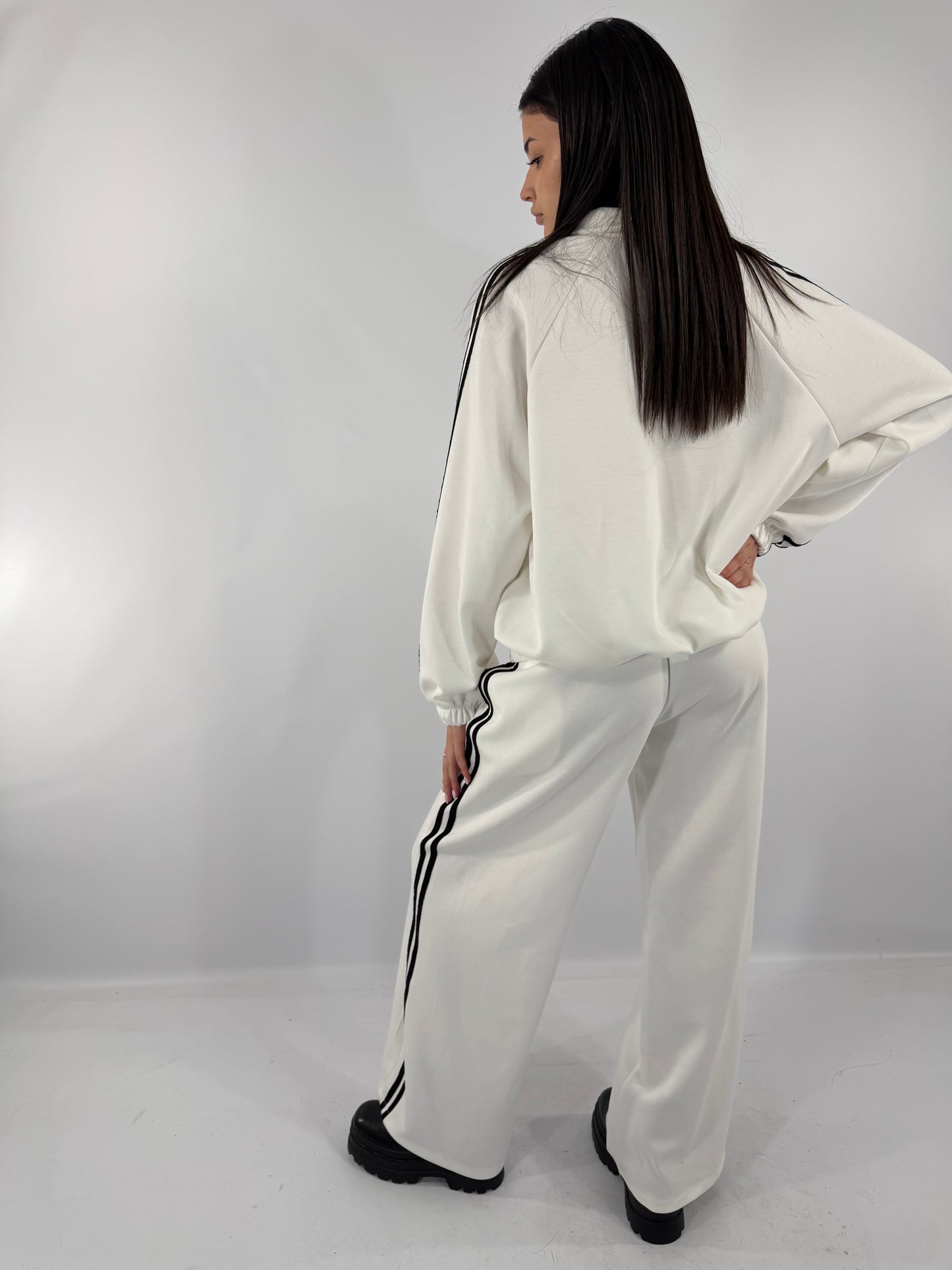 COORDINATO TUTA ACETATO-BIANCO