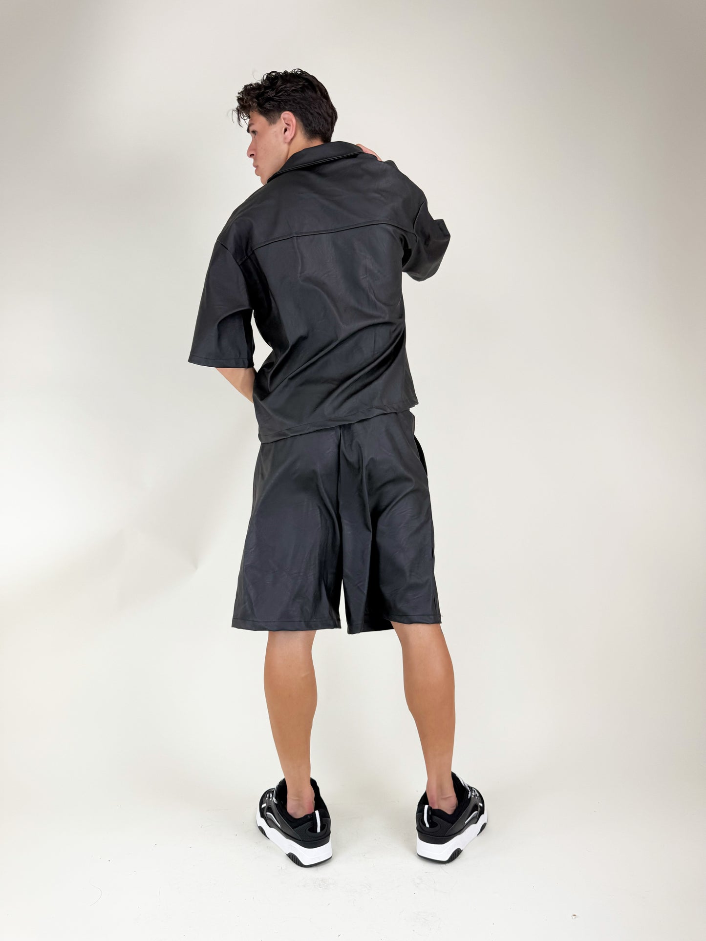 COORDINATO ECOPELLE-NERO