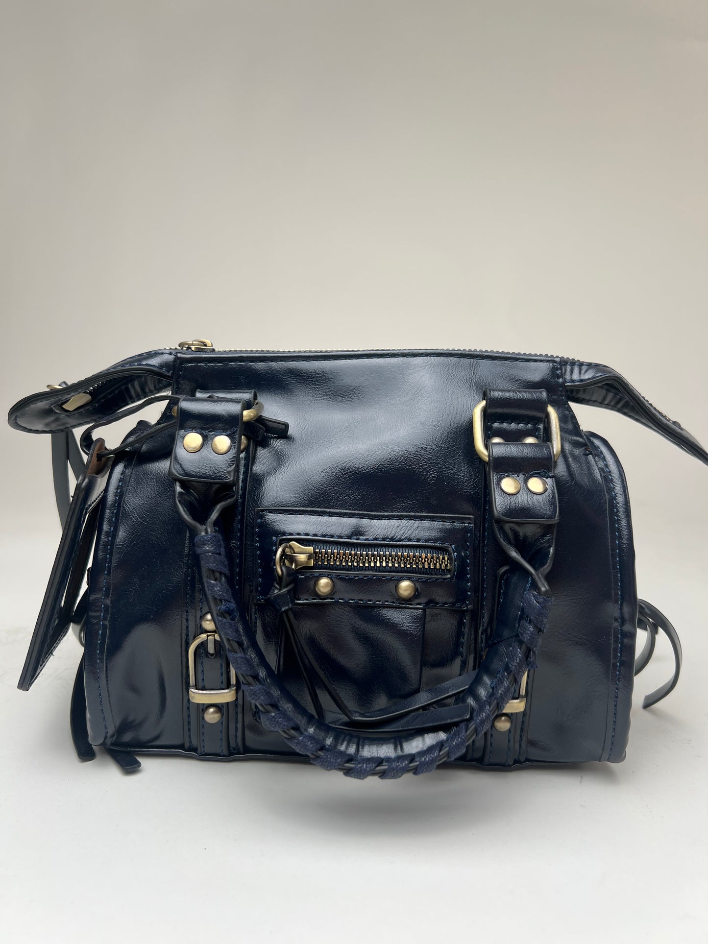 BORSA KIRA