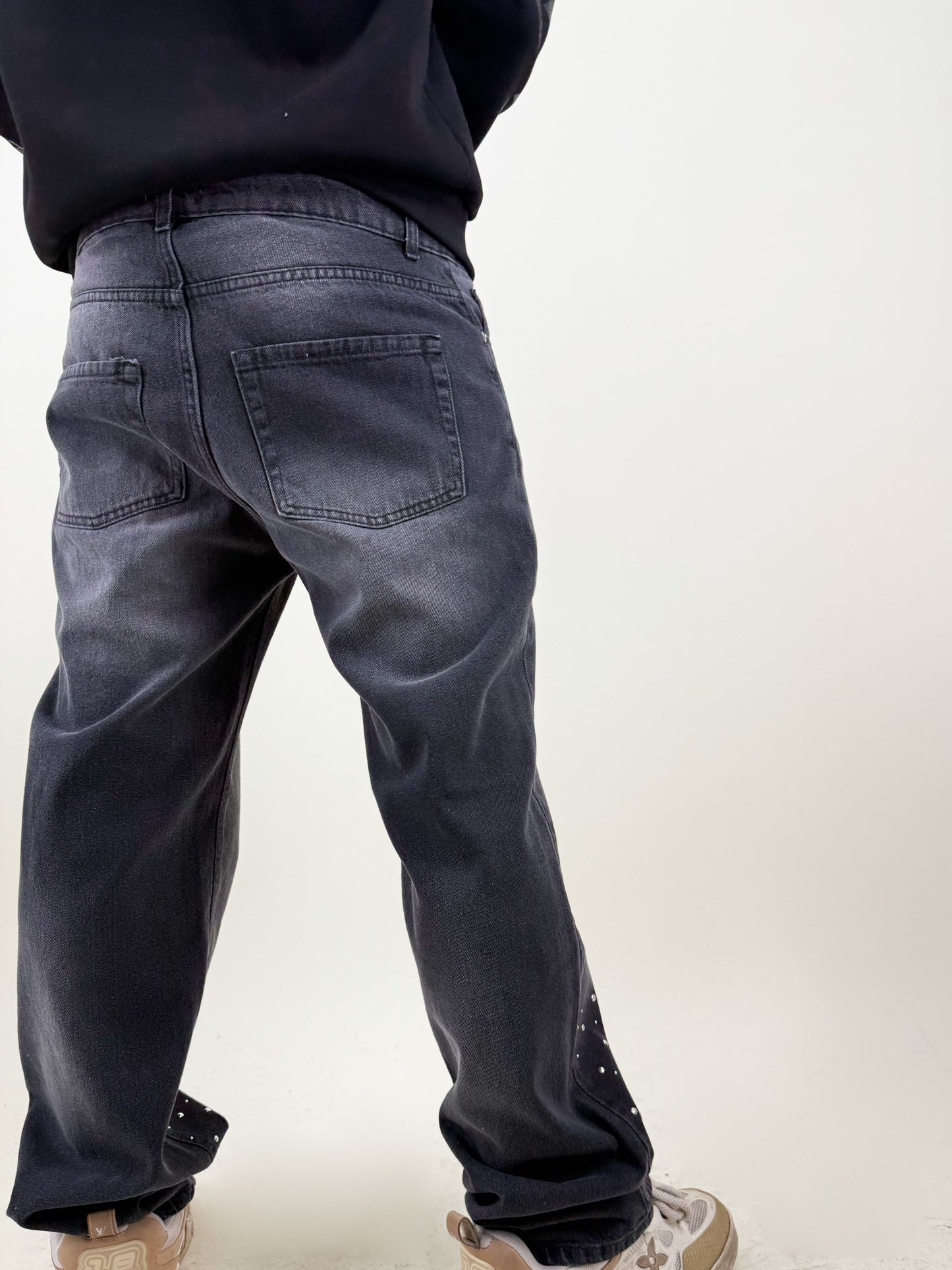 JEANS STUD