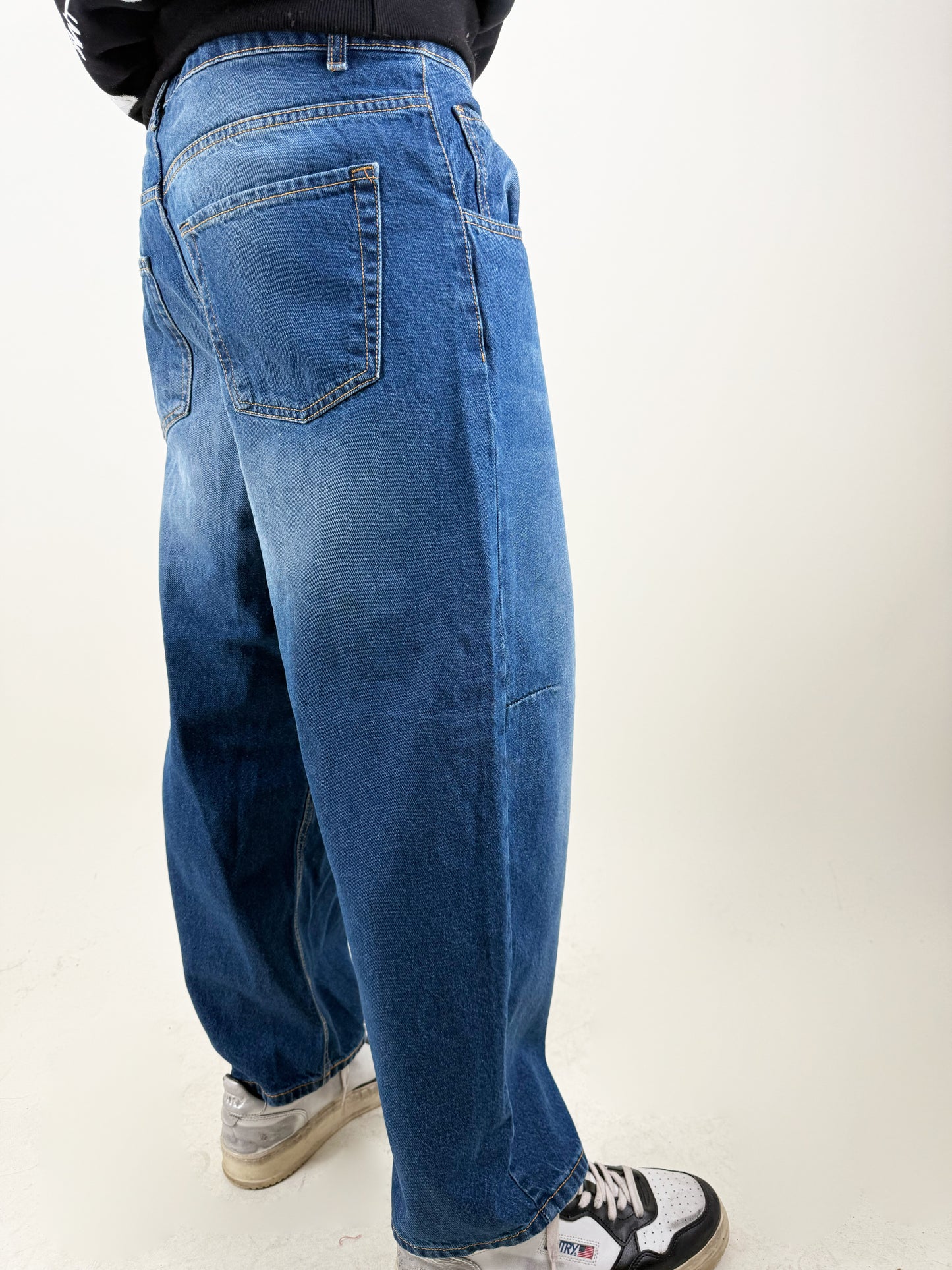 JEANS BLU