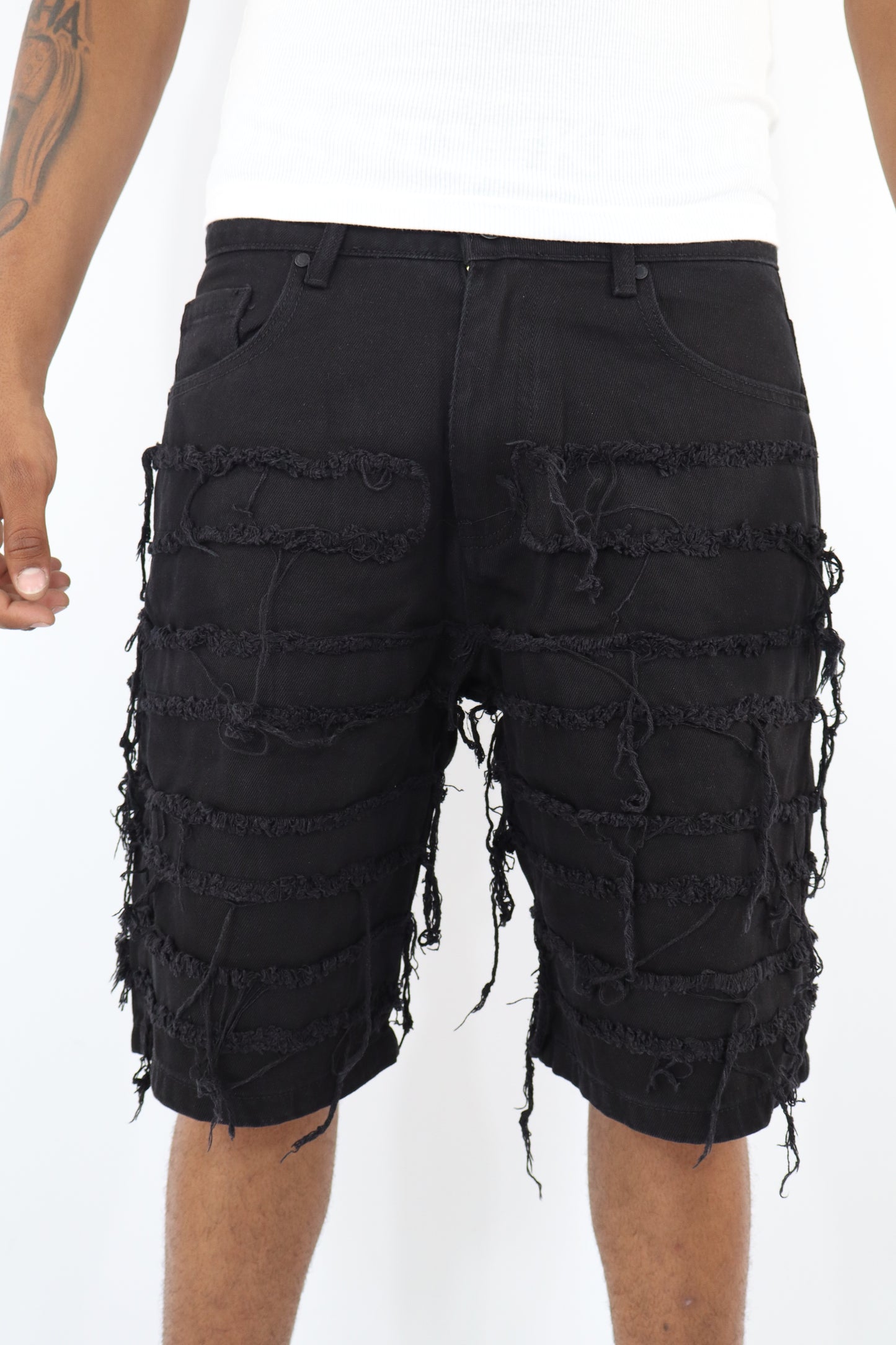 BERMUDA JEANS SFRANGIATI NERI