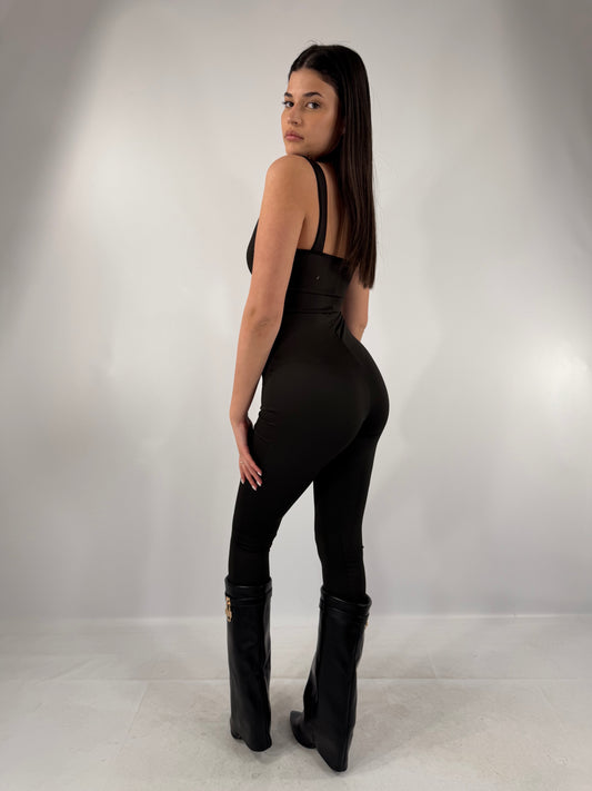 TUTINA KIM SMANICATA