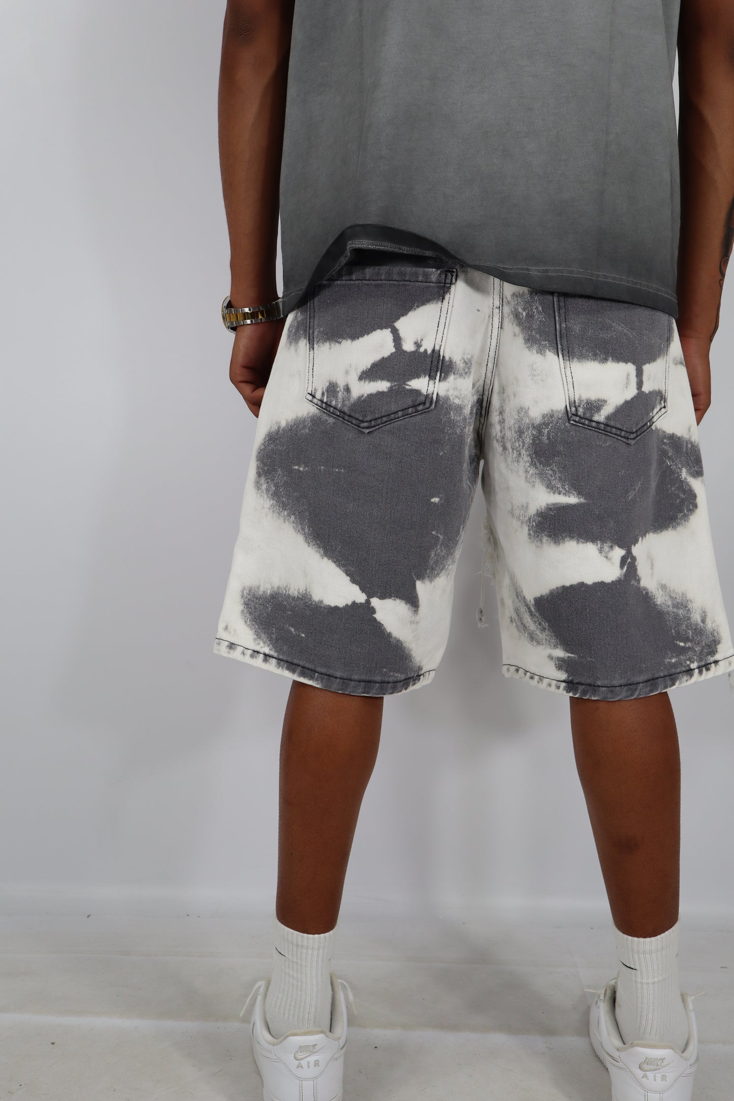 BERMUDA JEANS STRAPPI GRIGI
