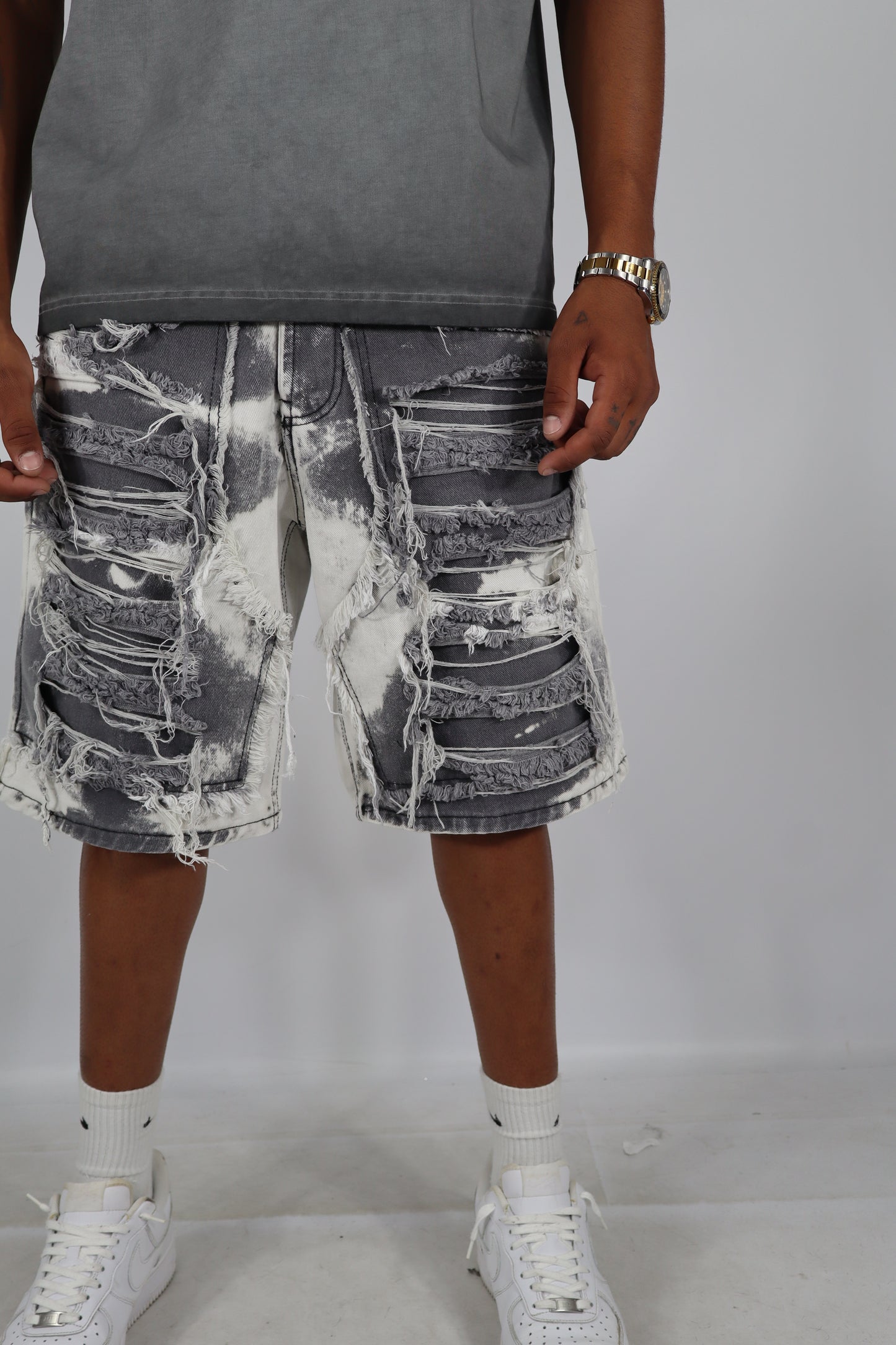 BERMUDA JEANS STRAPPI GRIGI