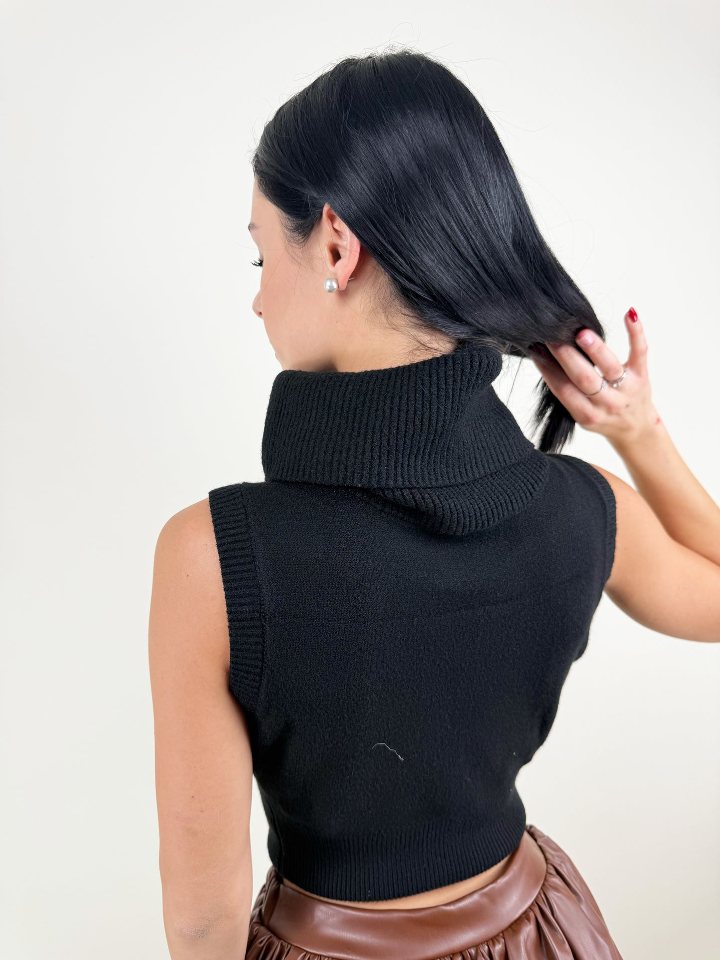 TOP MAGLIONCINO BLACK ELEGANCE